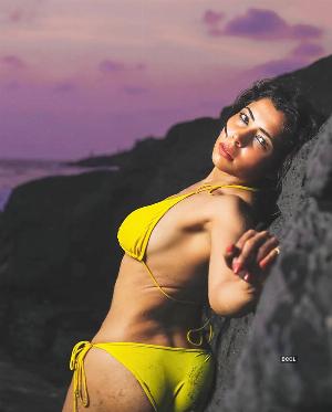 Farrah Kader Sexy 2019 8.jpeg Farrah Kader Hot & Topless